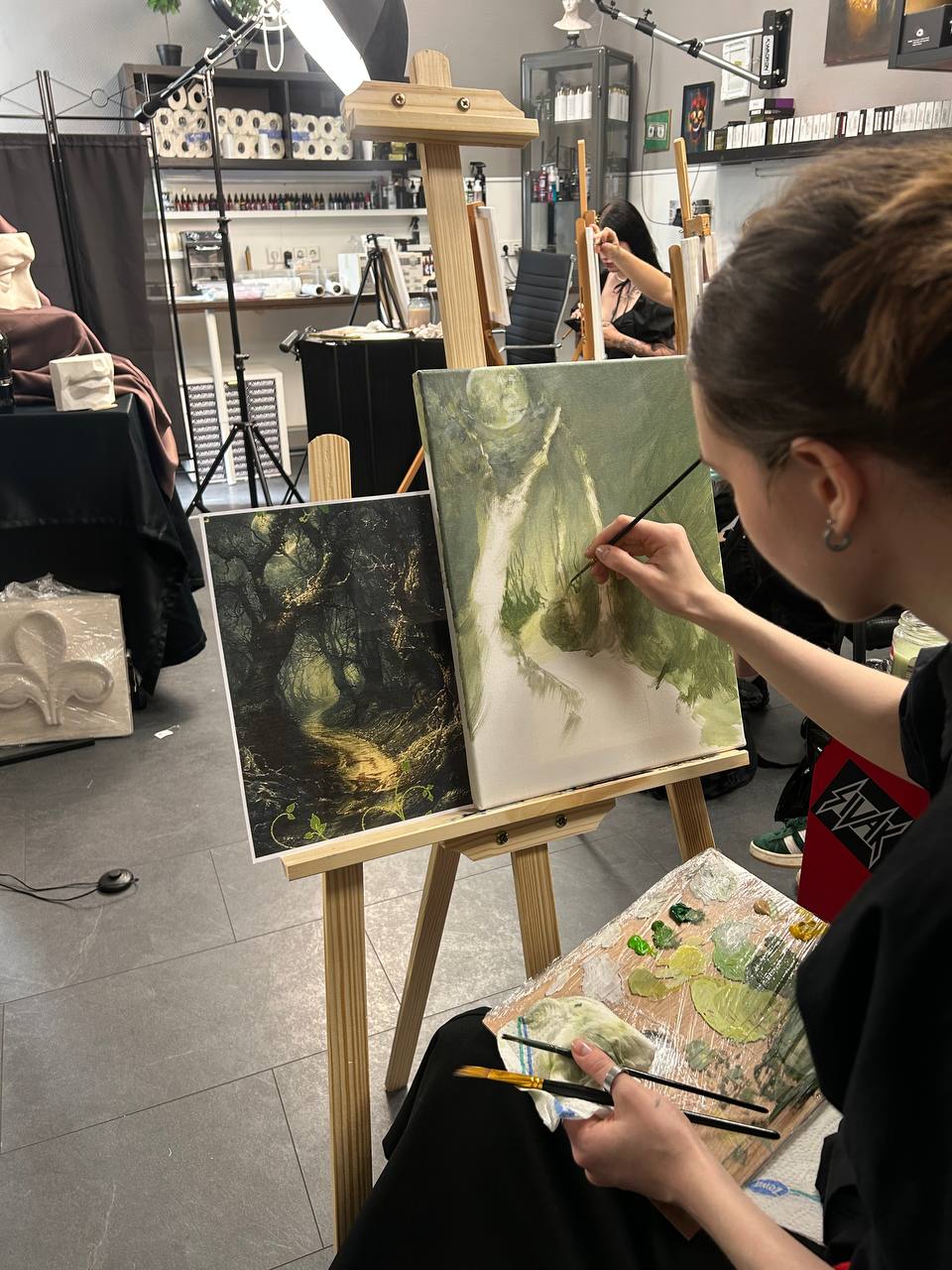 Kreativ-Workshop: Zeichnen in einem Tattoo-Studio