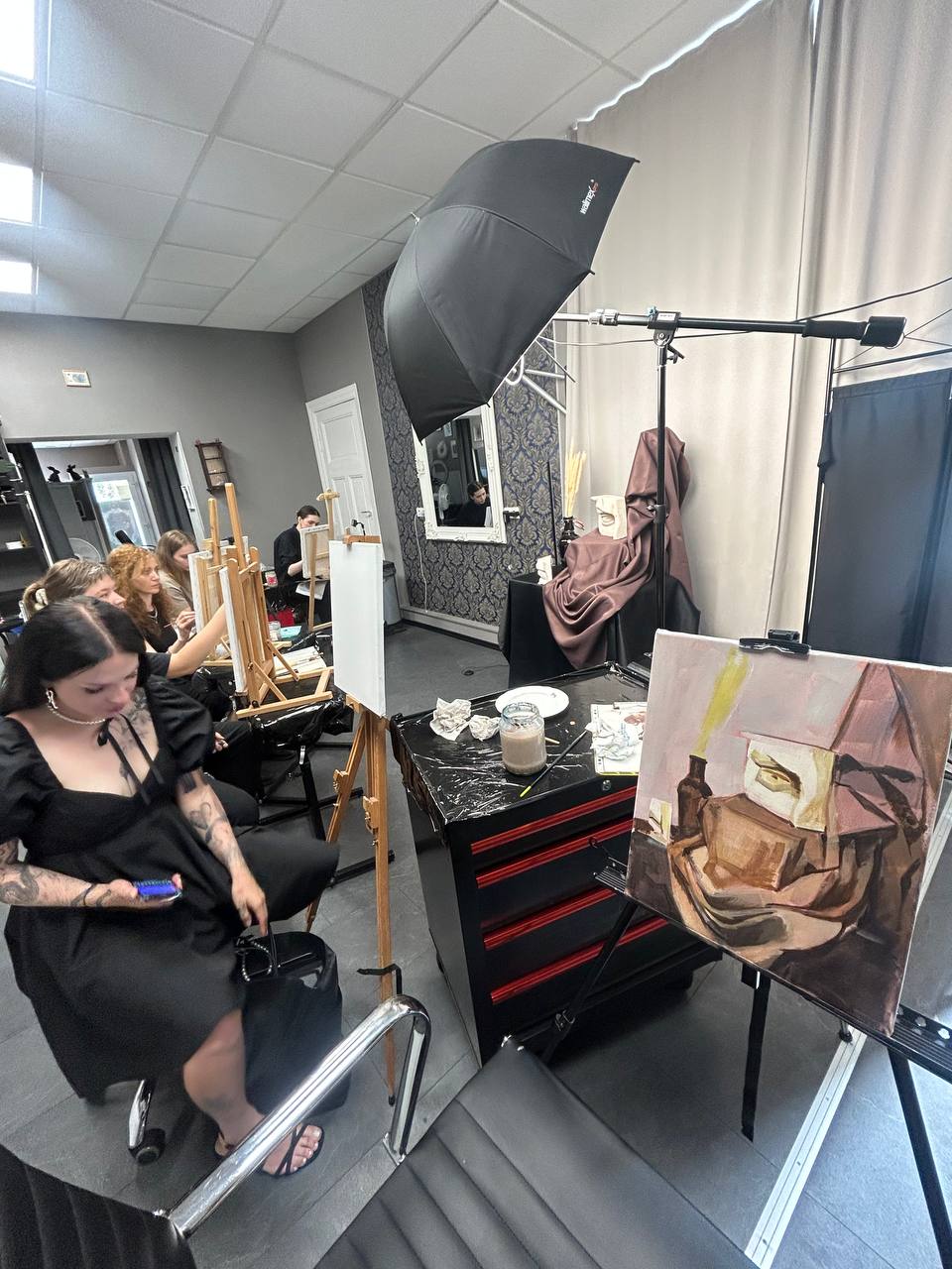 Kreativ-Workshop: Zeichnen in einem Tattoo-Studio